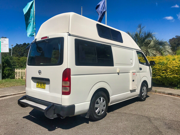 Toyota Hiace Camper - drivers rear side view