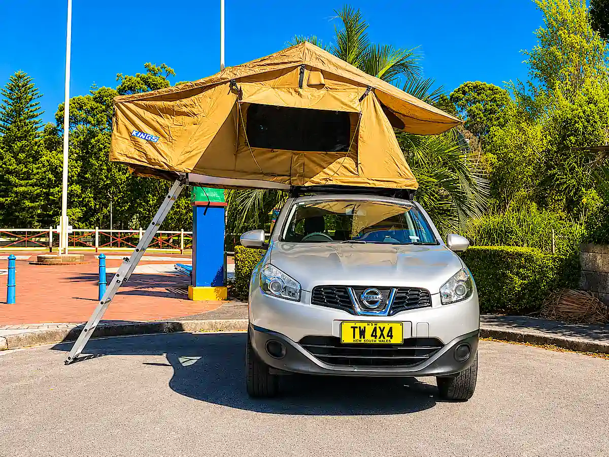 Used SUV for sale - Nissan Dualis - front view roof tent open